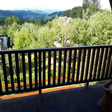 Holiday home Amila *